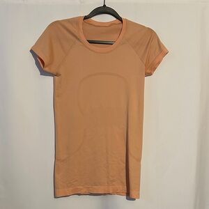 lululemon athletica Apricot Short Sleeve Tee